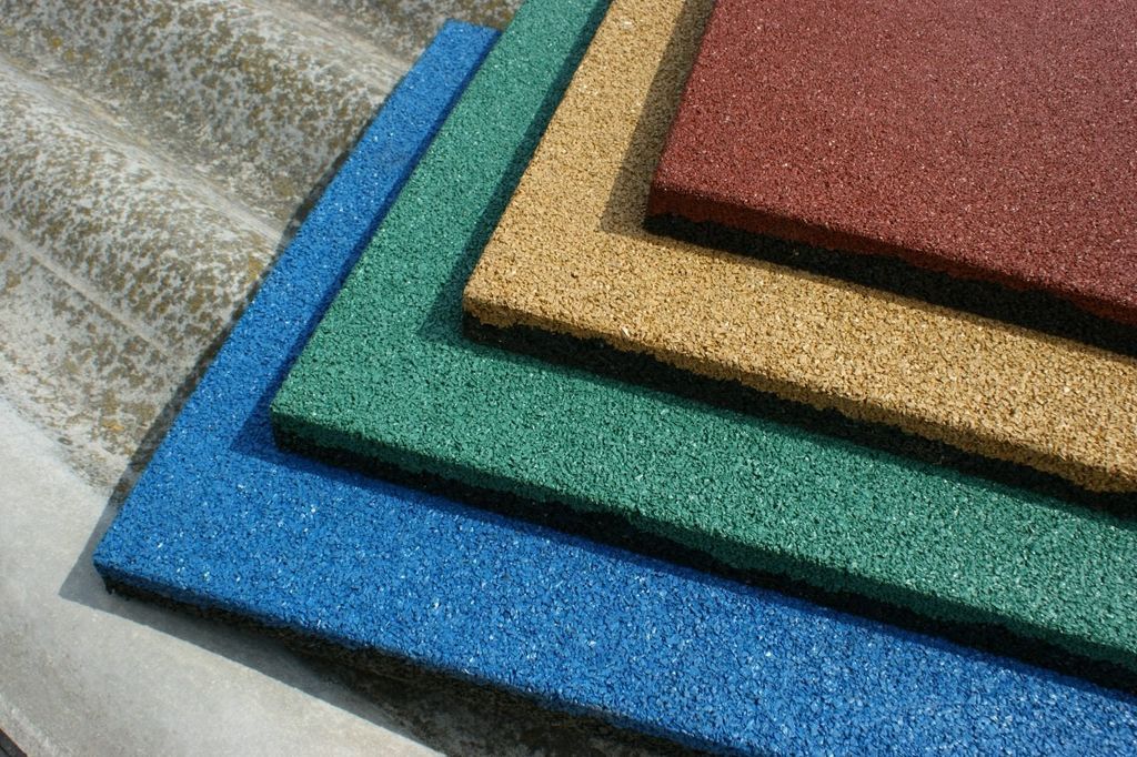 Продажа резиновой тротуарной плитки в Ломоносове