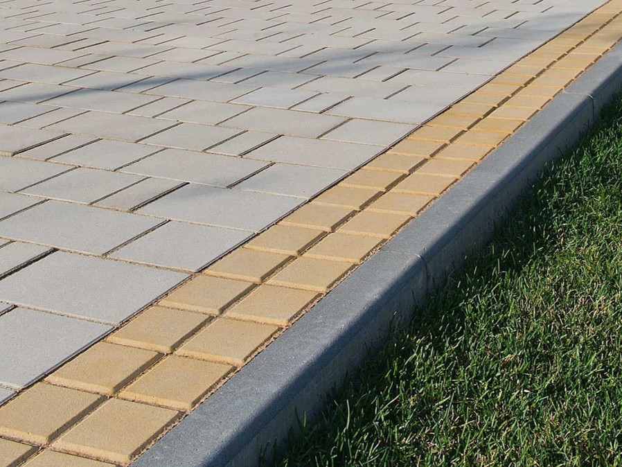 Продажа тротуарного бордюра в Ломоносове